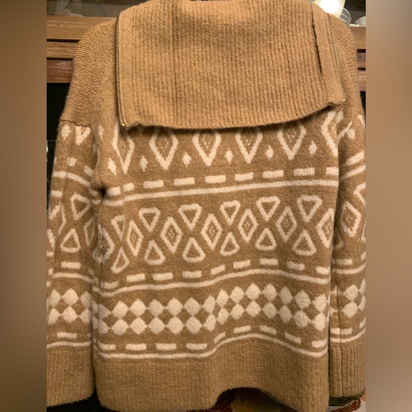 SALE!Jcrew Relaxed Half Zip Sweater Geometric Knit - Picture 4 of 8